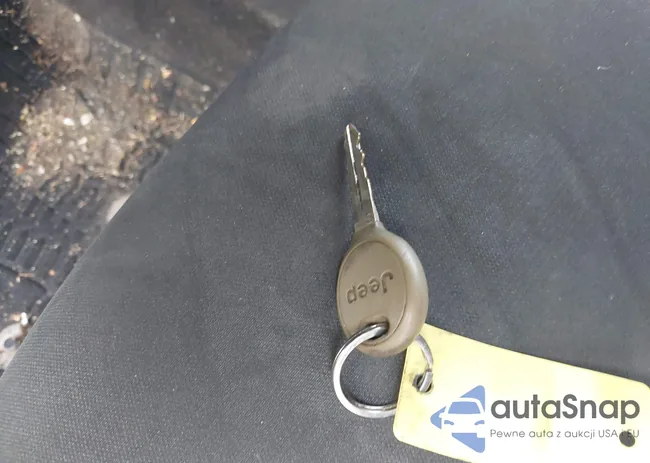 1C4AJWAG9EL327728: 43561817