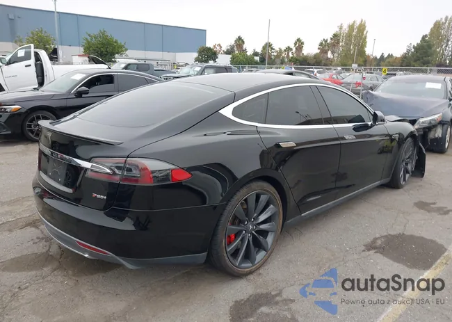 5YJSA1H12EFP40005: 43561832