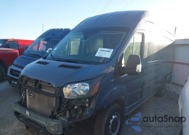 1FTYR3XM9KKB32863: 43561879