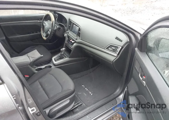 5NPD84LF7JH322933: 43560977