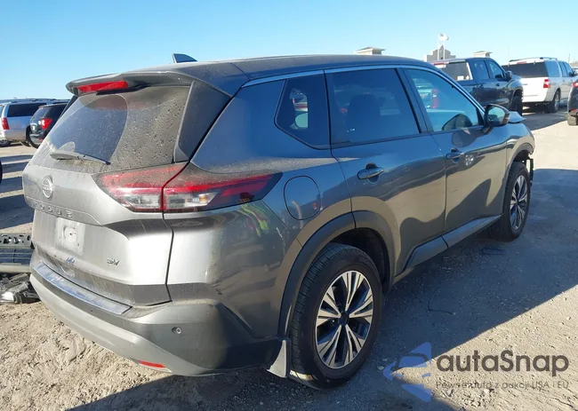 5N1BT3BA6NC692757: 43560983