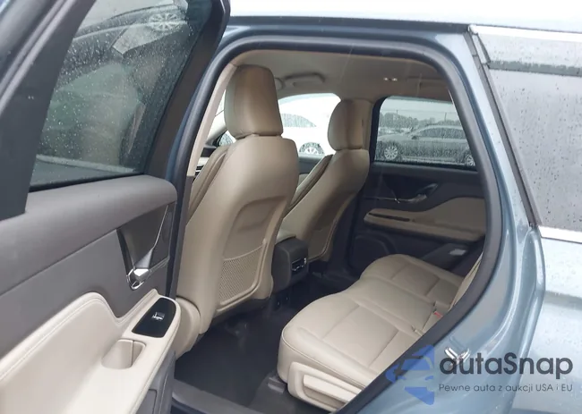 5LMCJ2DAXRUL01883: 43561081