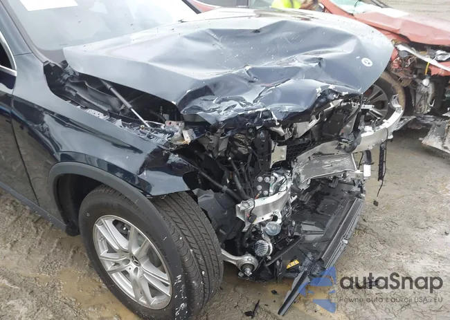 W1NKM4GB4RF200104: 43561083