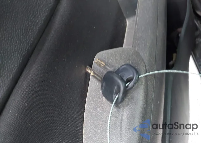 KNDJN2A29K7656662: 43562554