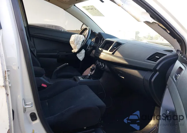 JA32W5FV0DU005865: 43562680