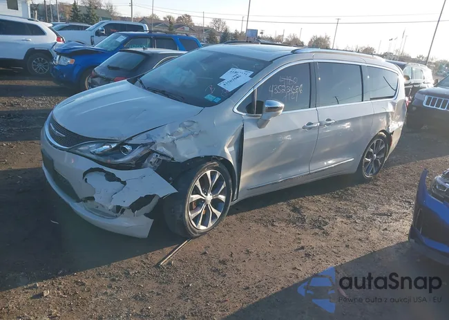 2C4RC1GG2HR564807: 43562686