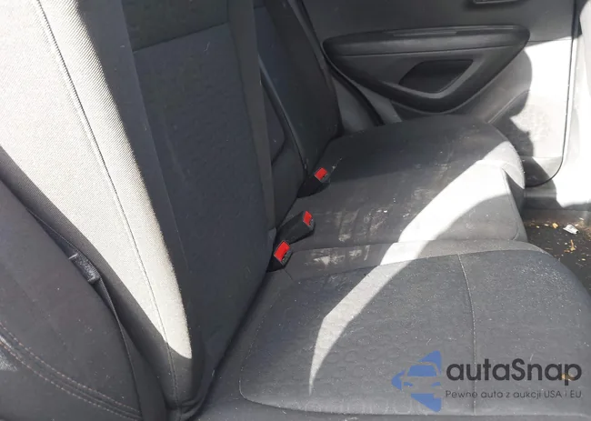 KL7CJNSM9MB372676: 43562852