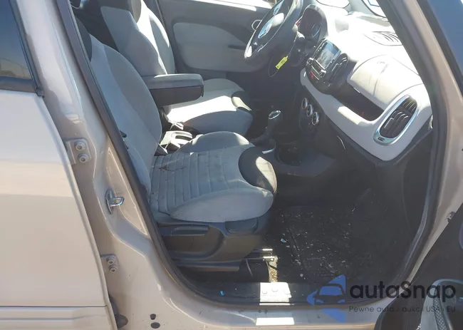 ZFBCFABH4EZ023825: 43561968