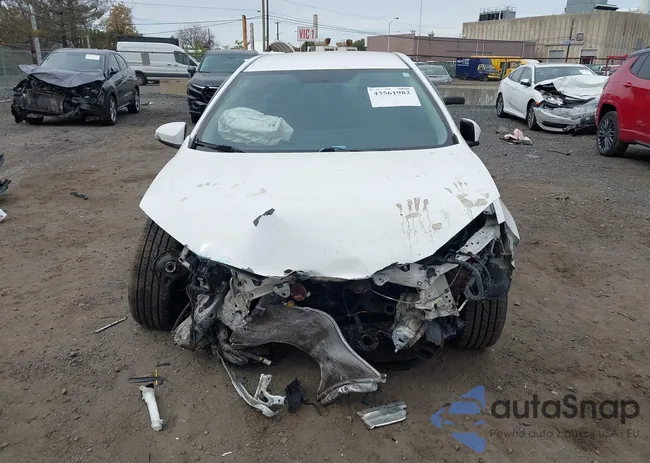 2T1BURHE1EC014875: 43561982