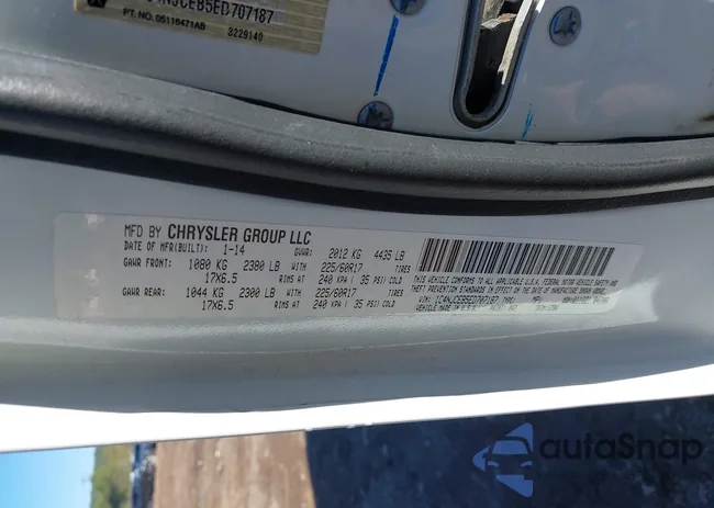 1C4NJCEB5ED707187: 43562016