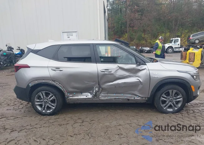 KNDEPCAA8M7124072: 43562159