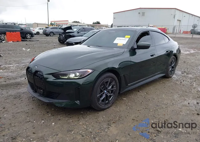 WBY43AW03PFP63447: 43563444