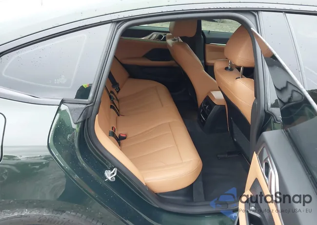 WBY43AW03PFP63447: 43563444