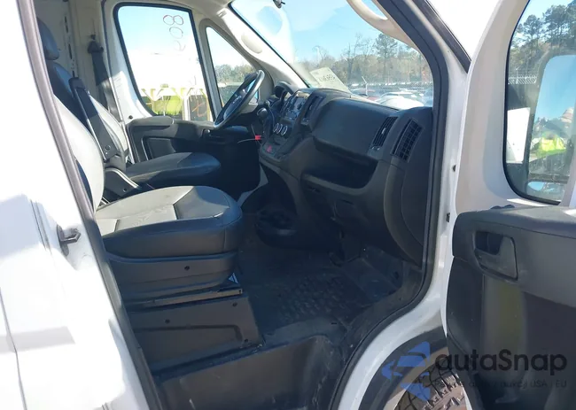 3C6TRVBG5LE106067: 43563608