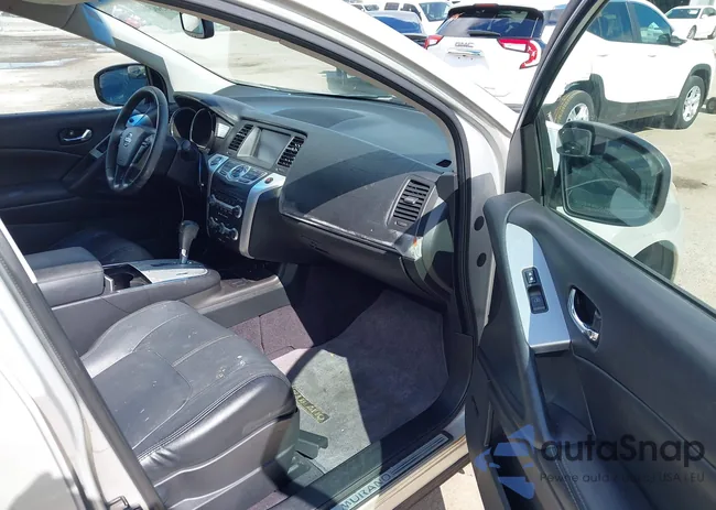 JN8AZ18U29W031482: 43563669