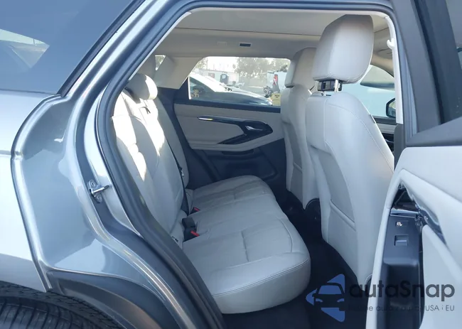 SALZJ2FX1NH172186: 43563727