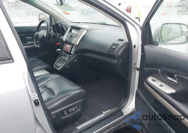 JTJHW31U882063042: 43563767