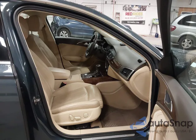 WAUBGAFC9CN003253: 43563917