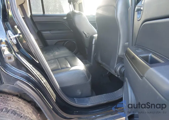 1C4NJRFB0HD194985: 43563146