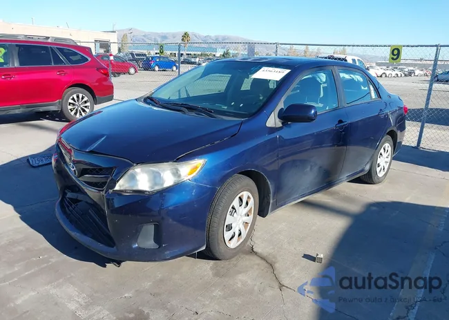 2T1BU4EE1BC564595: 43563189