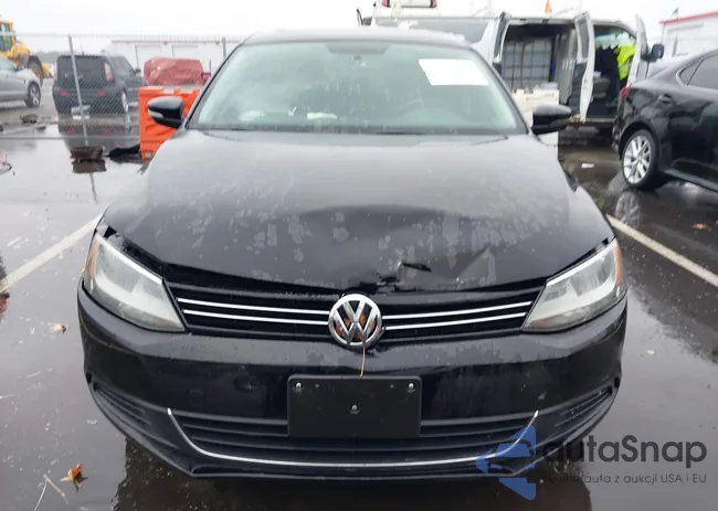 3VWD17AJ8EM400226: 43564543