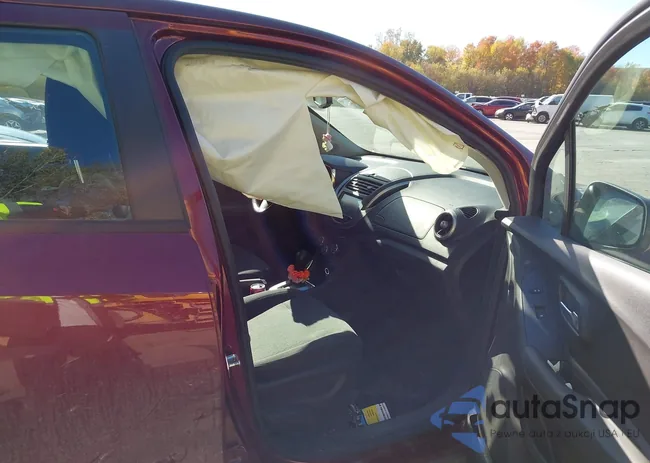 3GNCJNSB1GL253631: 43564648