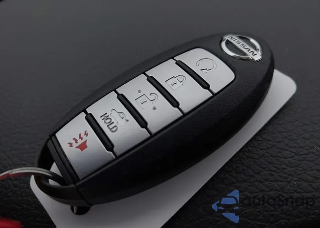 1N4AL3AP5HC230108: 43564674