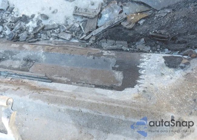 1FMCU0GD8HUA22287: 43564703