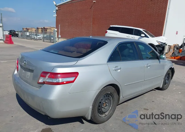 4T1BF3EK8AU040173: 43564808