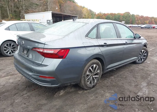 3VW5M7BU0RM096593: 43564832