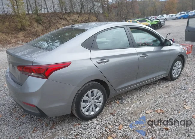 3KPC24A63NE167873: 43564065