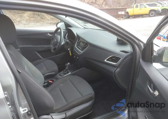 3KPC24A63NE167873: 43564065