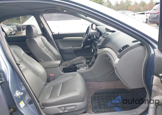 JH4CL96836C006841: 43564132