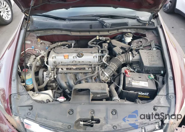 1HGCP2F44BA075619: 43565518