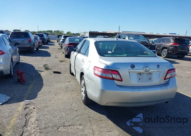 4T1BF3EK2BU135345: 43565561