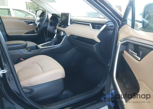 2T3W1RFVXPC223877: 43565692