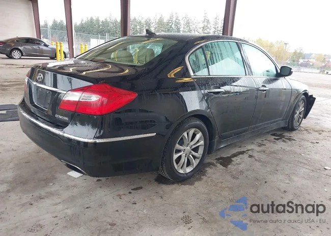 KMHGC4DD3CU178908: 43565782