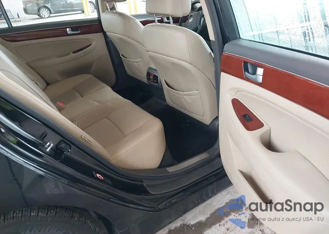 KMHGC4DD3CU178908: 43565782