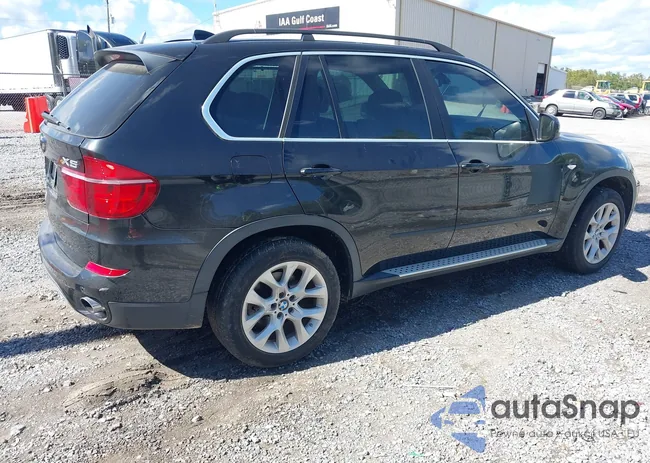 5UXZV4C55D0E11182: 43565856