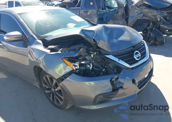 1N4AL3AP1JC232699: 43565899