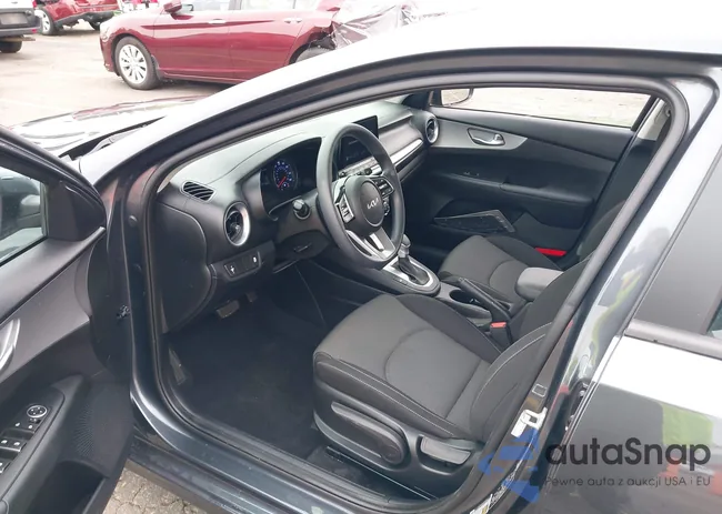 3KPF24AD7PE622223: 43565949