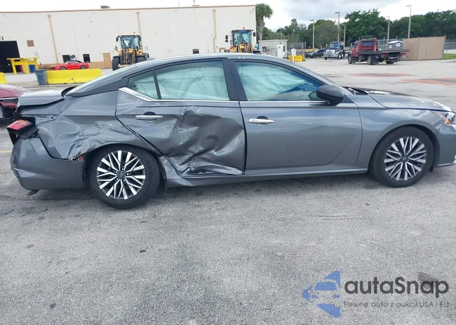 1N4BL4DV5RN321308: 43564987