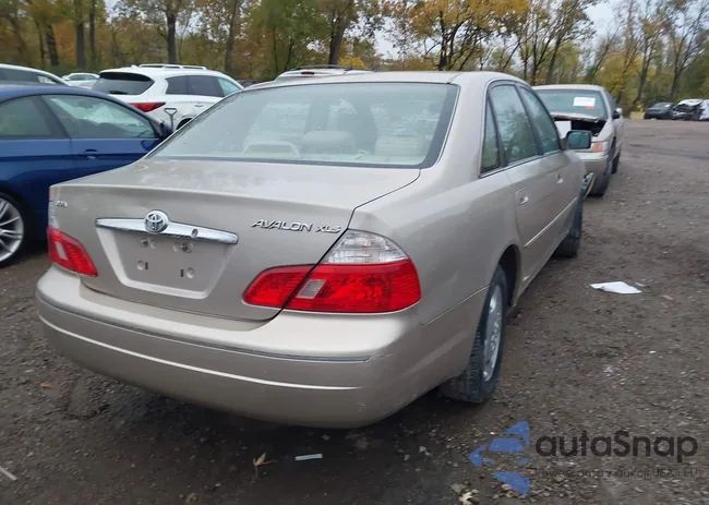 4T1BF28B93U330589: 43565007