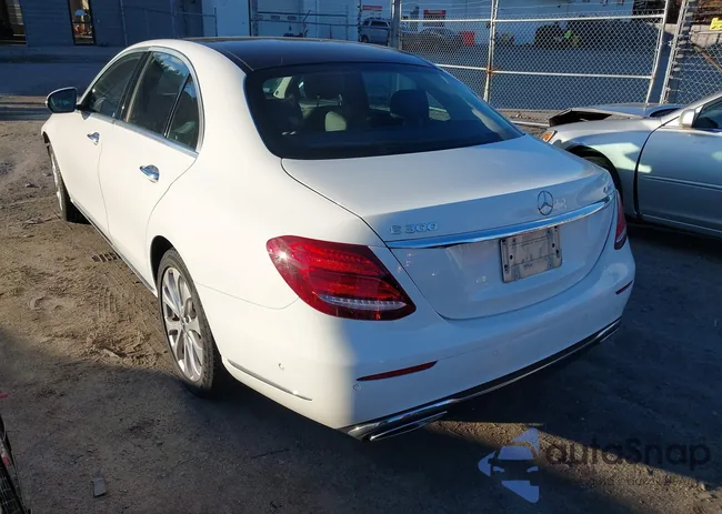 WDDZF4KB4JA354178: 43565308