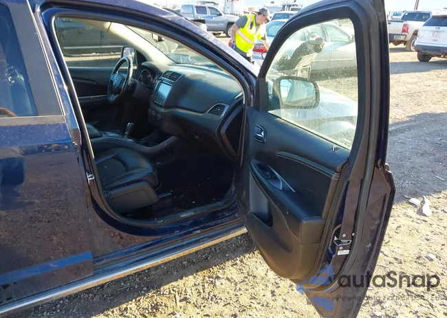 3C4PDDGG6HT606818: 43565319