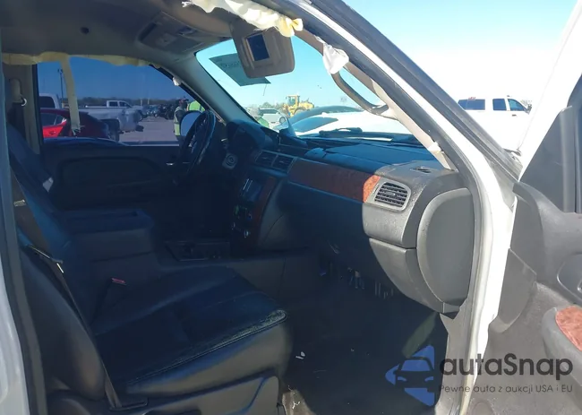 1GNFC13J17R381141: 43566659