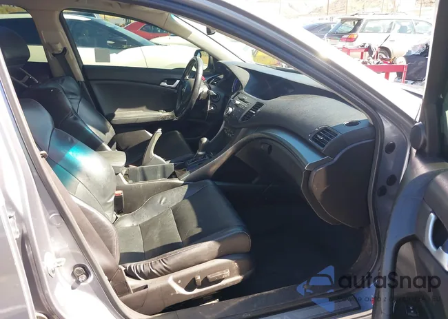 JH4CW2H59EC000140: 43566699