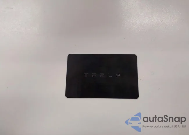 5YJ3E1EB5JF100421: 43566752