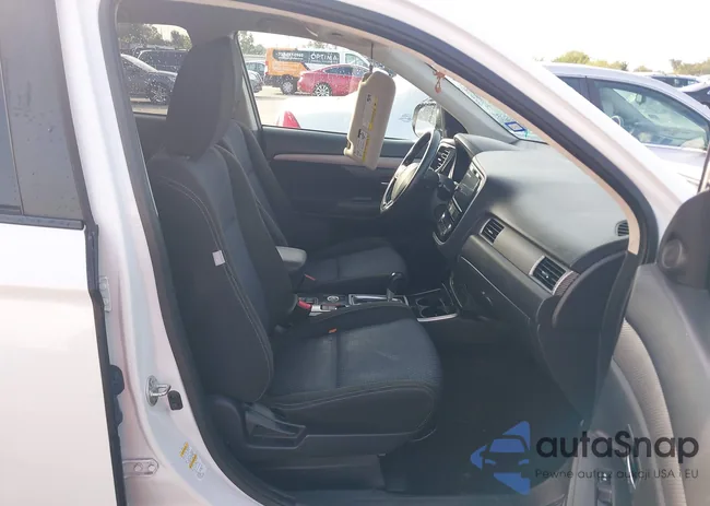 JA4AZ3A38HZ044981: 43566834