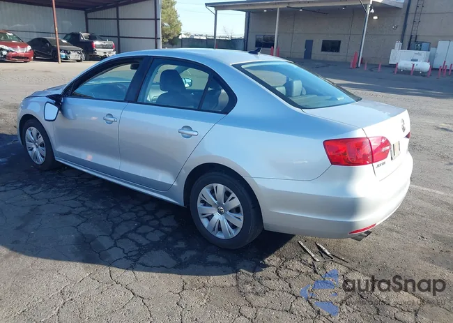 3VWD17AJ7EM227556: 43566279